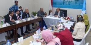 محافظ الإسكندرية يعقد لقاء جماهيريا بحي الجمرك ويفحص 40 شكوى