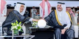 أمير المنطقة الشرقية يرعى حفل تخريج الدفعة الـ13 من طلاب وطالبات معهد الطاقة