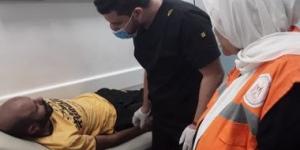 محافظ السويس يوجه برعاية مواطن بلا مأوى وإيداعه دار رعاية