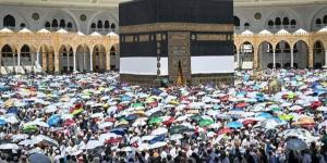 الحج يعيد تشكيل مفاهيم الصبر والإحسان والتعايش