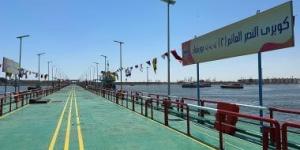 رئيس هيئة قناة السويس ومحافظ بورسعيد يفتتحان كوبرى النصر العائم 2.. فيديو