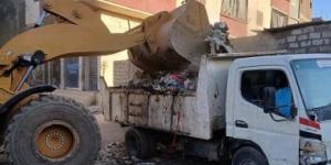 رفع 100 طن من الأتربة والمخلفات بـ 3 قرى بمركز سوهاج