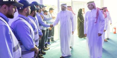وزير الاتصالات يقف ميدانيًا على جاهزية شركات الاتصالات وخدمات التقنية والذكاء الاصطناعي لموسم الحج