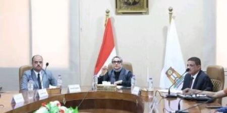 محافظ الوادي الجديد تتابع الاستعدادات النهائية لاستقبال عيد الأضحى المبارك