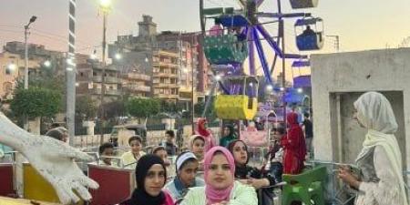 الكل مبسوط.. زحام بالملاهى وأجواء ممتعة خلال عيد الأضحى بالدقهلية.. صور وفيديو