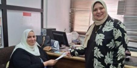 محافظ الإسماعيلية يتابع جهود رفع الوعي البيئي للعاملين بالديوان العام