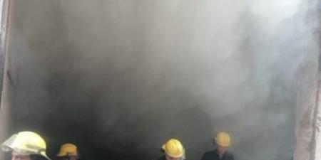 اندلاع حريق فى مطبعة ورق بالمحلة والحماية المدنية تسيطر على النيران