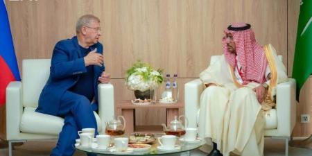الخريّف يبحث تعزيز التعاون الصناعي مع sistema