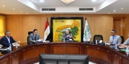 محافظ الفيوم يوجه بسرعة تنفيذ مشروعات القرض الأوروبي
