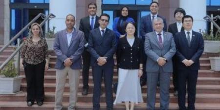 ميناء الإسكندرية يستقبل القنصل العام الصيني لتعزيز التعاون والشراكات المينائية