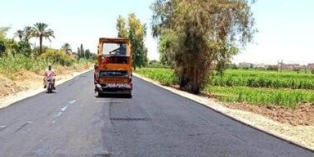 الانتهاء من رصف طريق ترعة المرة بدار السلام ضمن خطة تطوير الطرق بسوهاج