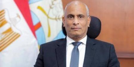 محافظ كفر الشيخ يجري حركة تنقلات وتكليفات جديدة لرؤساء المدن بينهم سيدتان