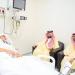 أمير جازان ونائبه يزوران شيخ شمل محافظة ضمد للاطمئنان على صحته