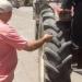 محافظ أسيوط: ضبط جرارين زراعيين أثناء إلقاء مخلفات الهدم بشارع سيد الجديد