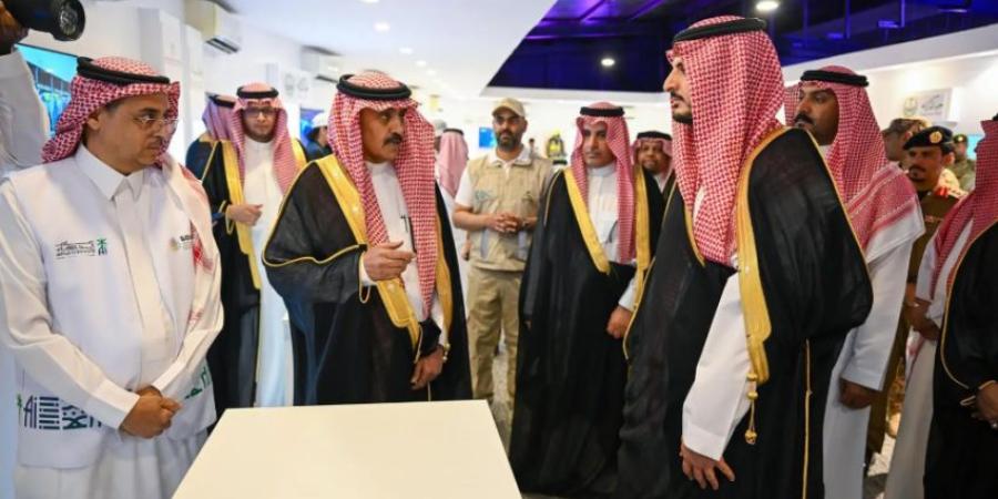 محافظ الطائف يطّلع على جهود سدايا التقنية لخدمة ضيوف الرحمن بمعرض البهيتة الأمني