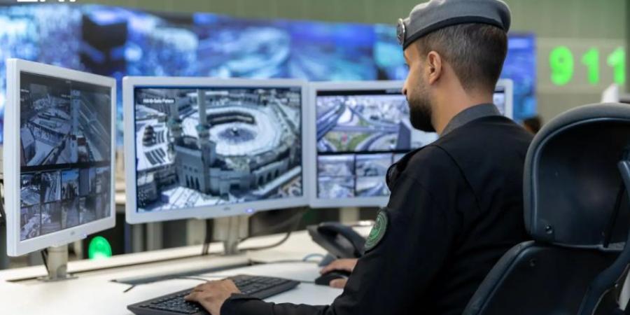 مركز العمليات الأمنية الموحدة 911 يعزز خدماته خلال حج 1447هـ