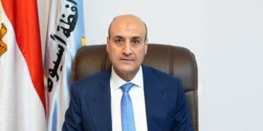 محافظ أسيوط: تجهيز 182 ساحة و3452 مسجدًا استعداد لصلاة عيد الأضحى