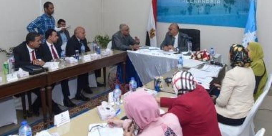 محافظ الإسكندرية يوقع بروتوكول تعاون لدعم البنية التحتية ورفع كفاءة خدمات المحمول