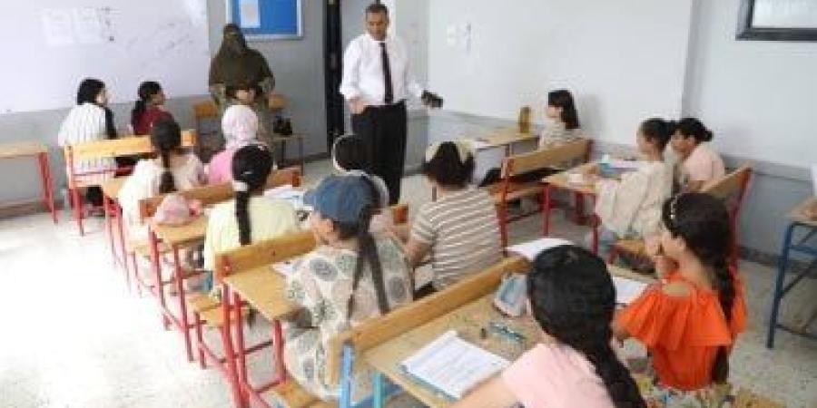 تعليم الوادى الجديد: ختام أعمال امتحانات المواد الأساسية لصفوف النقل دون شكاوى