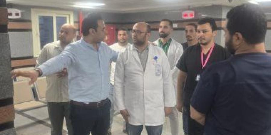 وكيل وزارة الصحة بسوهاج يتفقد مستشفى ساقلتة النموذجى فى وقفة العيد.. صور