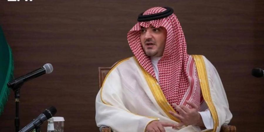 وزير الداخلية يطلع على البرامج والمبادرات التي نفذتها إدارة التوجيه والإرشاد بالوزارة