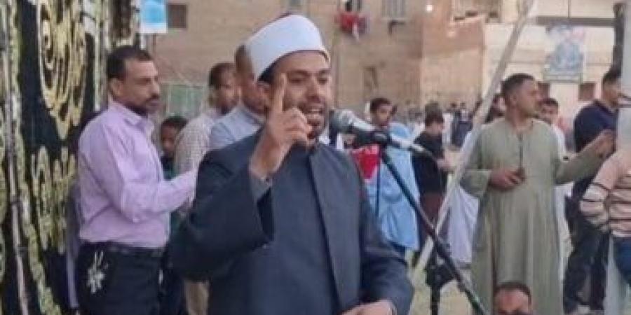 تكبيرات وفرحة الأطفال تزين ساحات صلاة عيد الأضحى في سوهاج.. فيديو