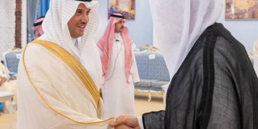 محافظ الأحساء يستقبل المهنئين بعيد الأضحى المبارك