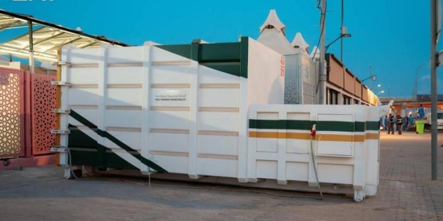وزارة البلديات والإسكان: رفع 16 ألف طن من المخلفات بالمشاعر المقدسة