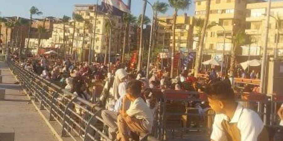 بـ3 جنيه فقط.. حديقة بنت الشاطئ بدمياط وجهة الأسر فى ثالث أيام العيد