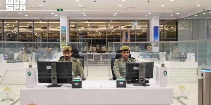 الجوازات تؤكد جاهزيتها لإنهاء إجراءات مغادرة الحجاج