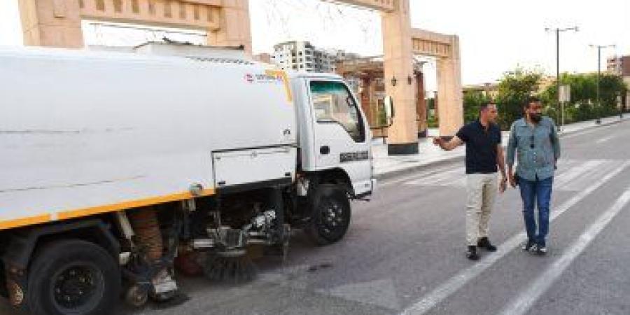 صيانة 3 مكانس آلية للنظافة بمناطق شرق مدينة أسوان