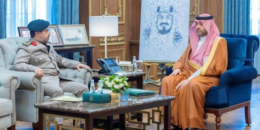 أمير الحدود الشمالية يطلع على أبرز أعمال وجهود إدارة مكافحة المخدرات بالمنطقة