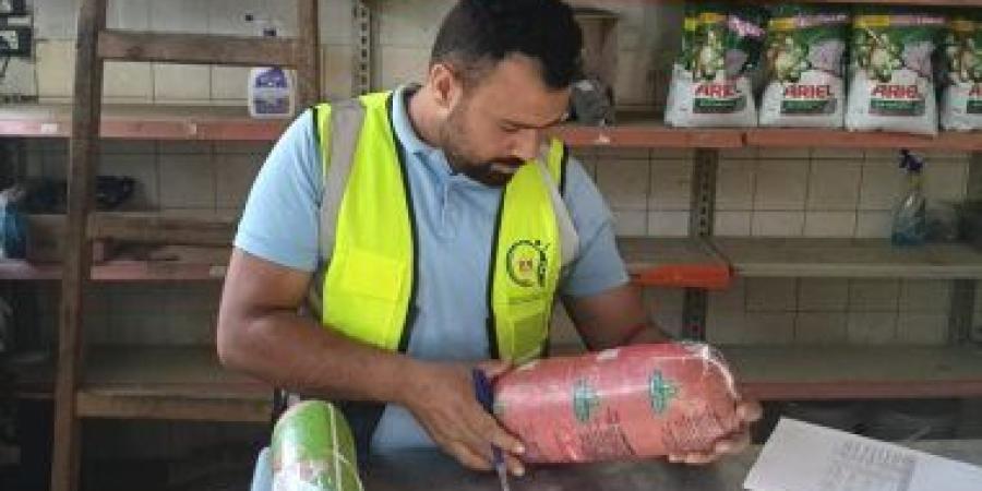 سلامة الغذاء تضبط مخالفات بمنشآت غذائية فى الإسماعيلية