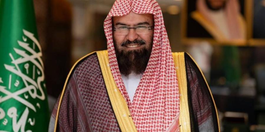 السديس: العناية بالكعبة المشرفة وكسوتها امتداد لنهج المملكة الراسخ في خدمة الحرمين الشريفين