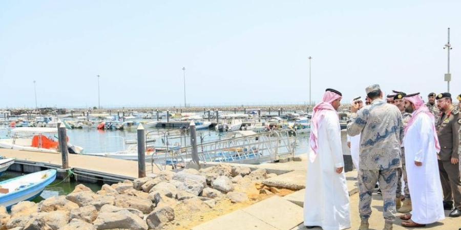 أمير جازان يوجّه بتطوير الخدمات البحرية وتهيئة بيئة عمل أكثر كفاءة واستدامة