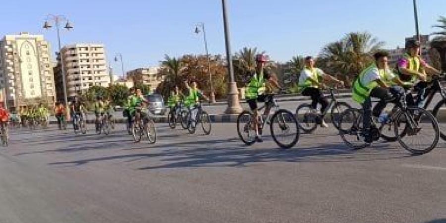 رياضة بني سويف تُعزّز "لياقة المصريين بماراثون للدراجات على كورنيش النيل