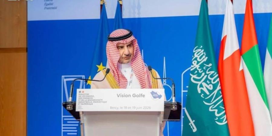 المديفر يستعرض فرص تعزيز الشراكة السعودية الفرنسية في التعدين