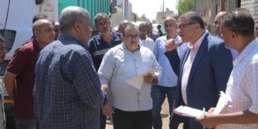 محافظ قنا يوجه برفع كفاءة المعدات والتخلص من الرواكد فى دشنا