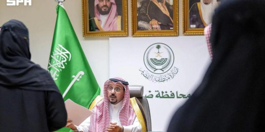 أمير منطقة القصيم يخصّص يوم عمل بمحافظة ضرية لاستقبال المواطنين وإنهاء معاملاتهم