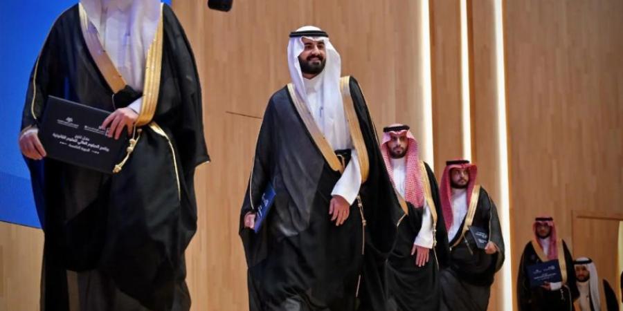 معهد الإدارة العامة يحتفي بتخريج الدفعة الخامسة من برنامج الدبلوم العالي للعلوم القانونية