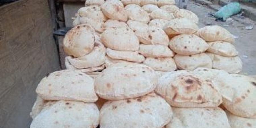 ضبط 387 بطاقة وتحرر 140 مخالفة خلال المرور على 1900 مخبز بلدي بالقليوبية