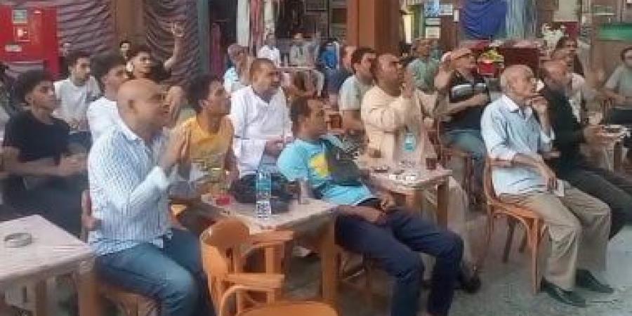 تفاعل جماهير أسوان مع مباراة مصر وإيران بكأس العالم.. فيديو
