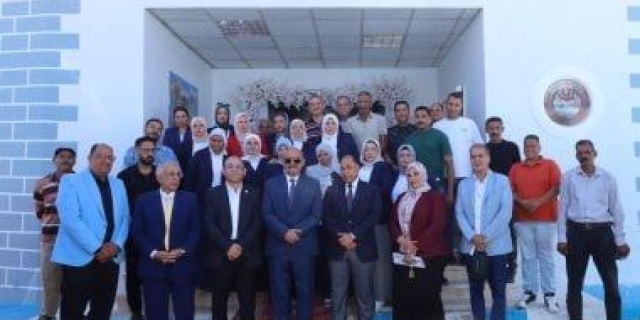 محافظ السويس يفتتح مركز الإيرادات والتشغيل التجاري بحي عتاقة لتعزيز التحصيل الإلكتروني
