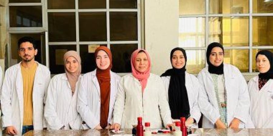 طالبة بجامعة الزقازيق تبتكر مادة تغليف حيوية من البطاطس كبديلا عن البلاستيك