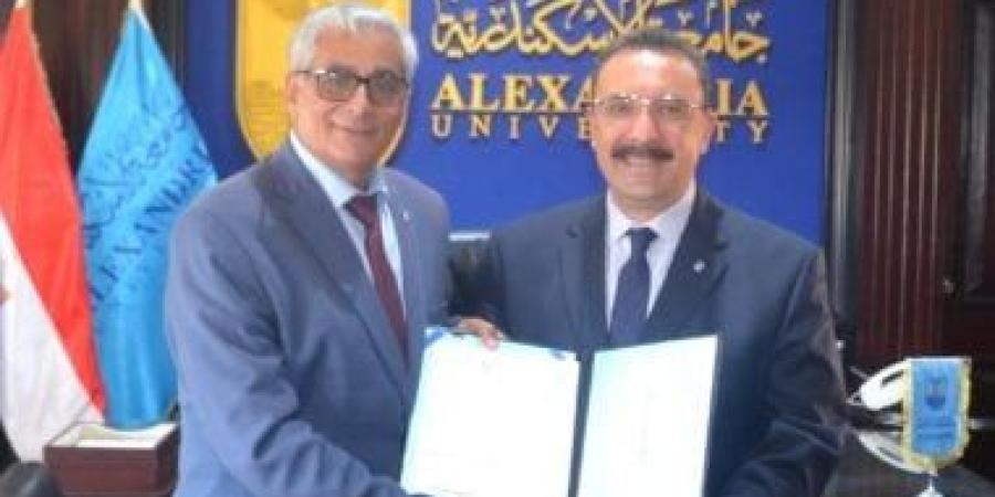 الدكتور عبد العزيز عمارة منسقًا لفرع جامعة الإسكندرية في تشاد